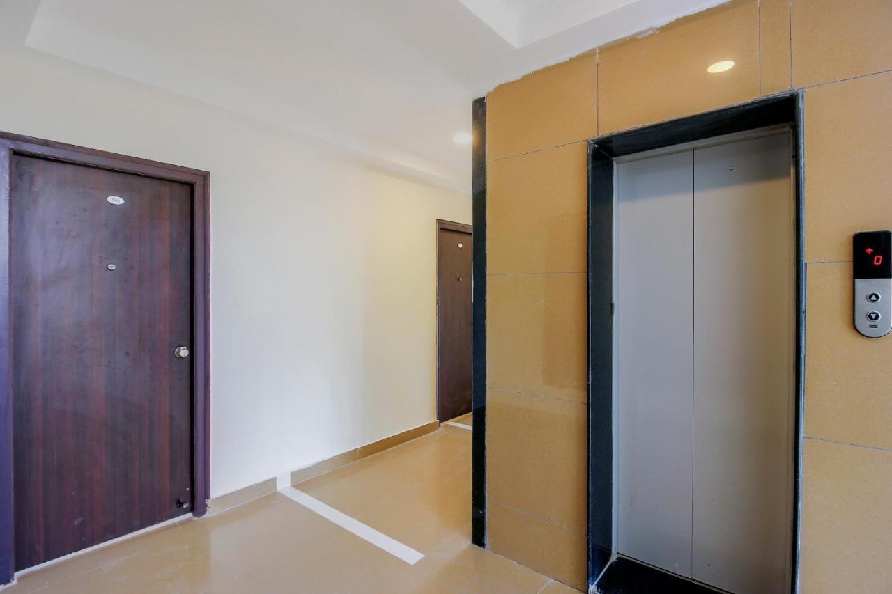 Vaccinated Staff - Oyo 13163 Jaswitha Homes Hyderabad Exterior photo